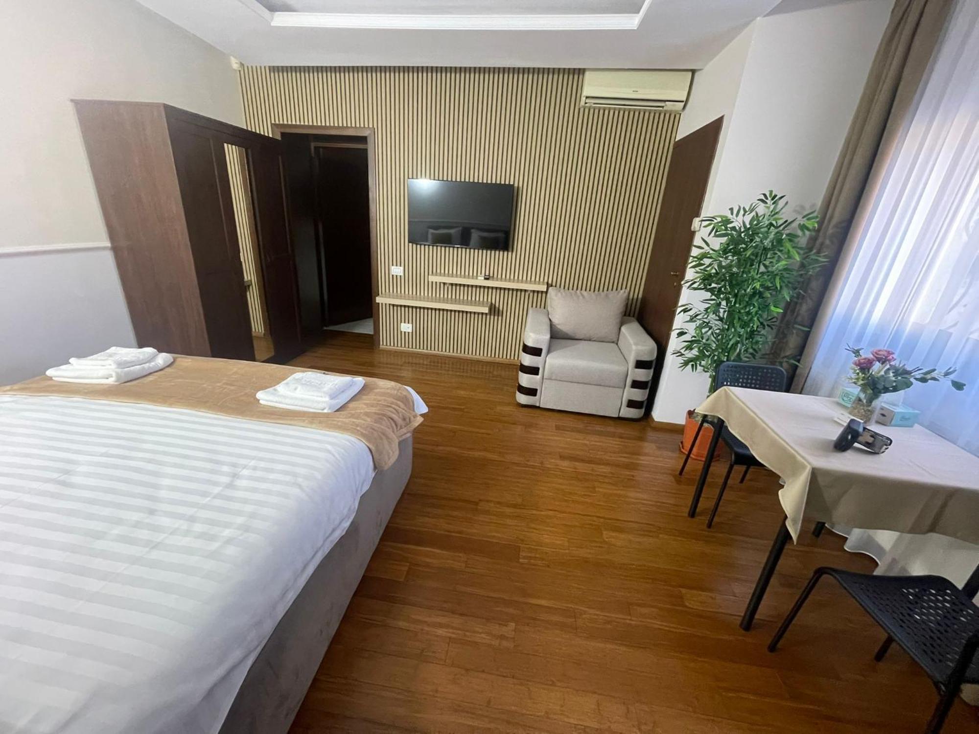 Therme Airport Resort Corbeanca Exterior photo