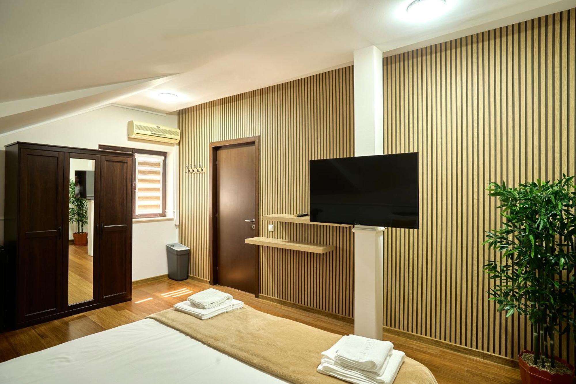 Therme Airport Resort Corbeanca Exterior photo